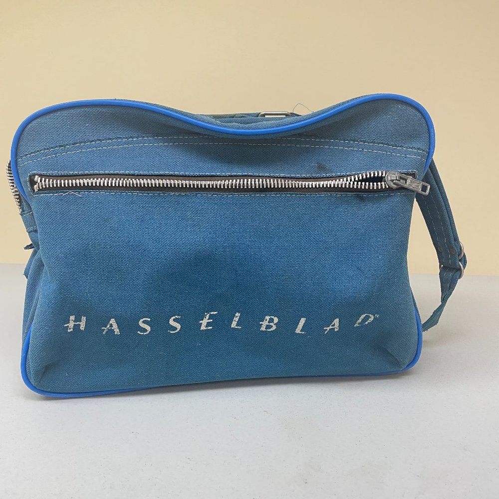 Hasselblad Retro blue shoulder bag. Rugged, durable canvas travel bag